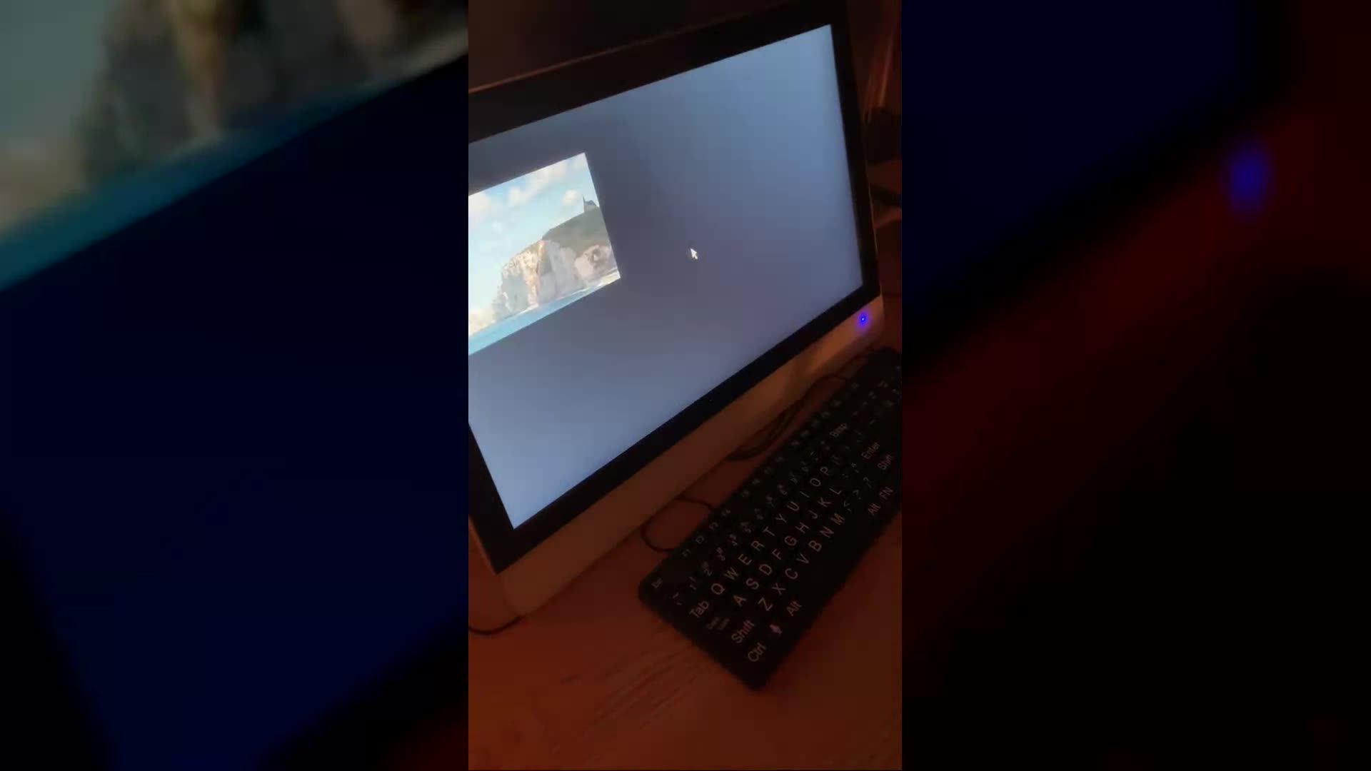 Video thumbnail